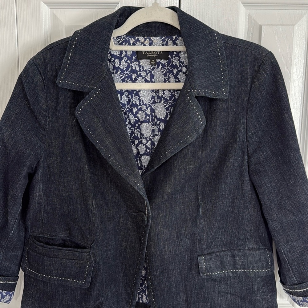 Talbots Dark Wash Denim Blazer Jacket Blue/White Stitching Floral Lining - 12 - Picture 2 of 8